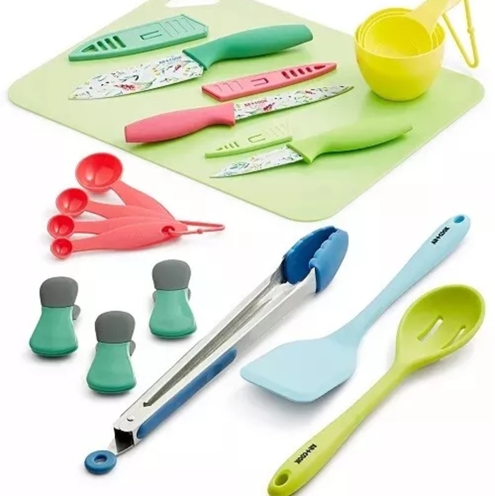 Colorful Kitchen Utensil Set